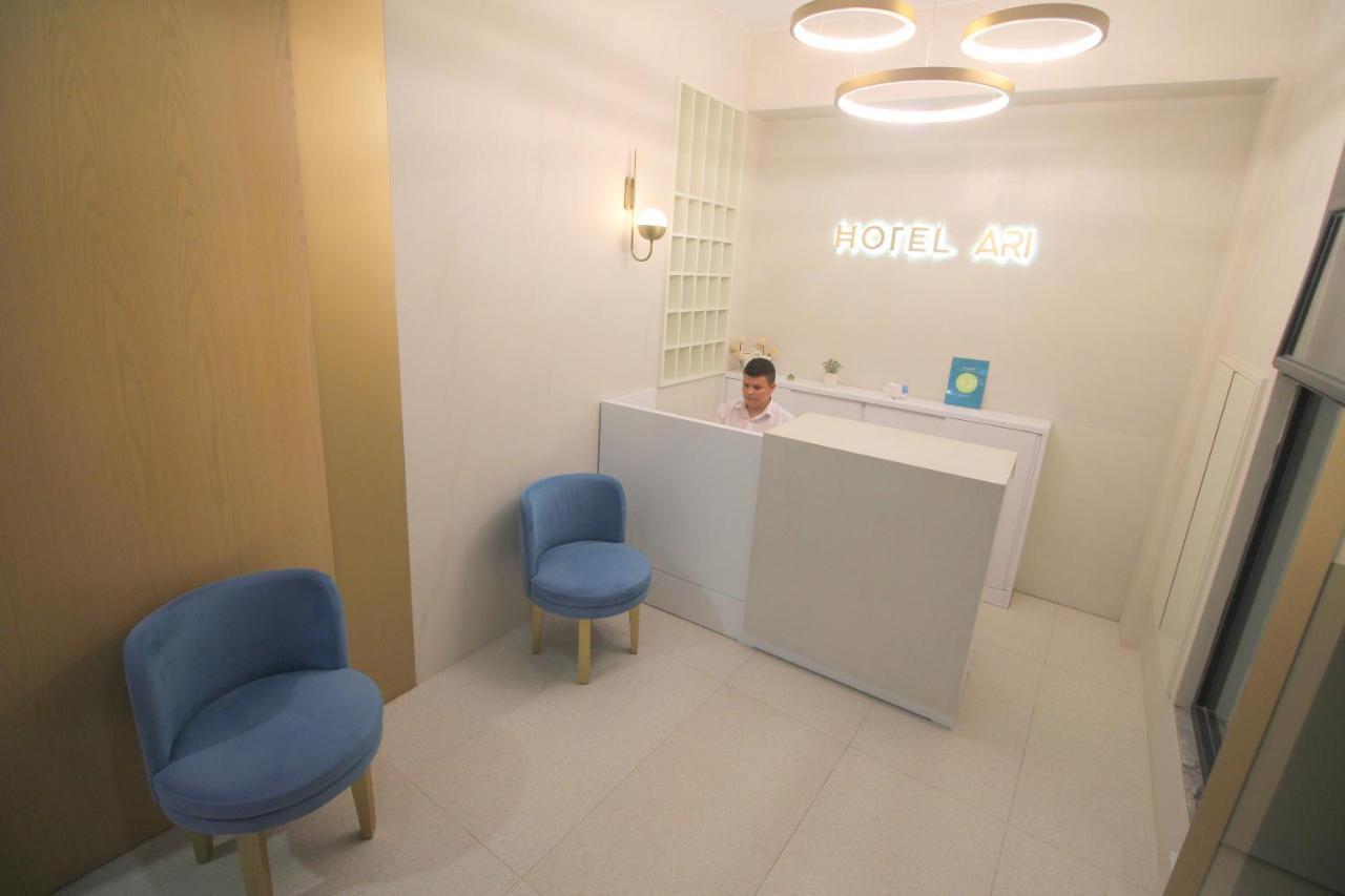 Hotel Ari Саранда Екстер'єр фото